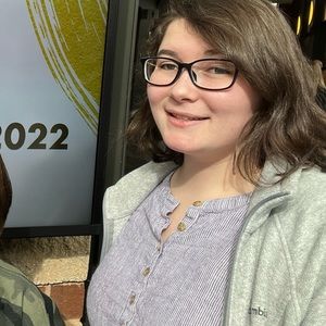 Meet your Posher, Lindsey
